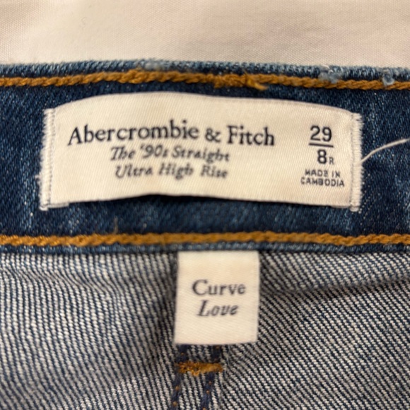 Abercrombie and Fitch ultra high rise 90s straight jean - Picture 4 of 8